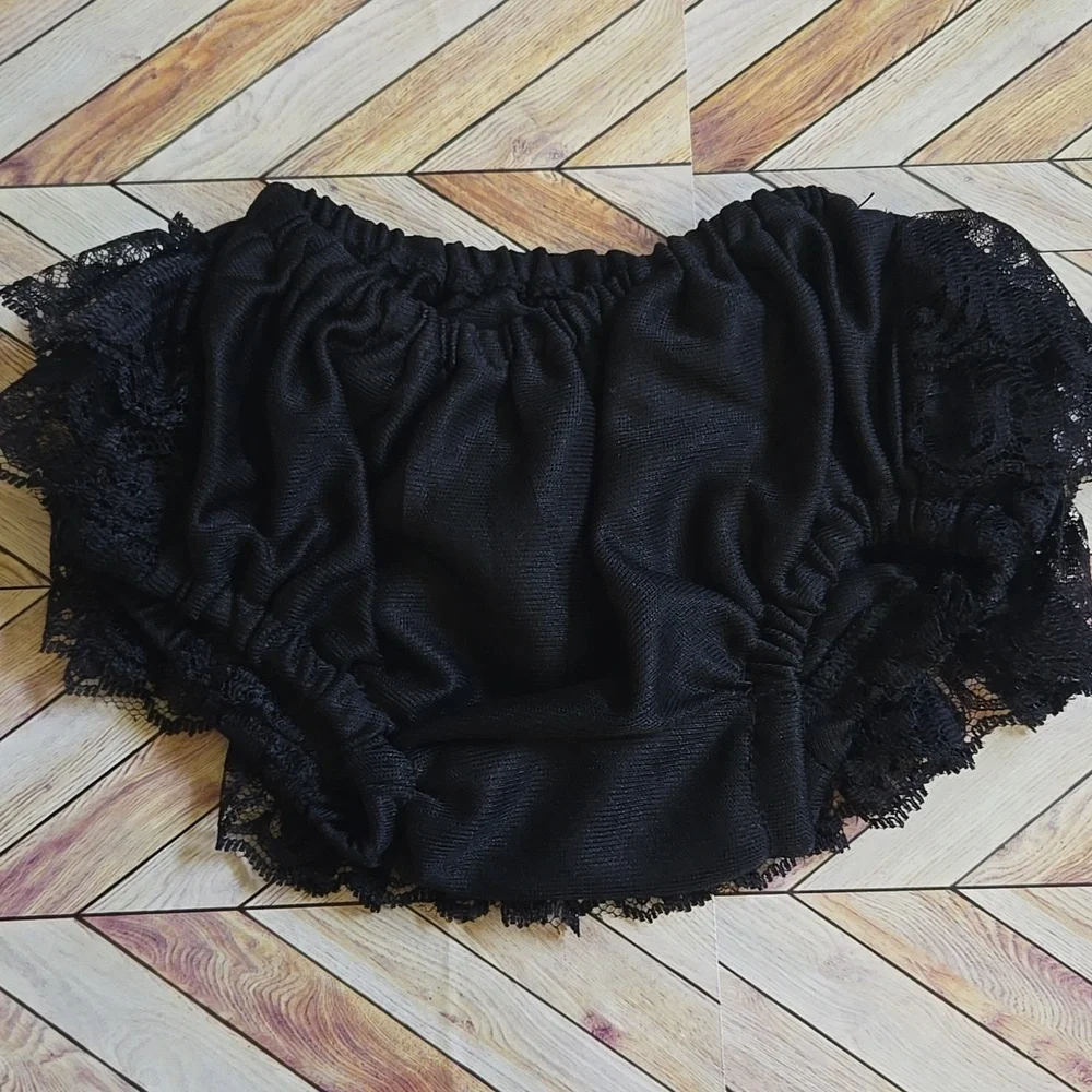 Vintage-Style Black Ruffle Lace Bloomer Baby Girl Frilly Diaper Cover Photo Prop